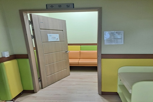 수유시설 대표사진(선택된사진)