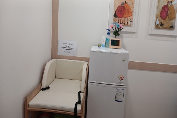 수유시설 대표사진(선택된사진)