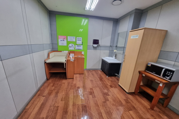 수유시설 대표사진(선택된사진)